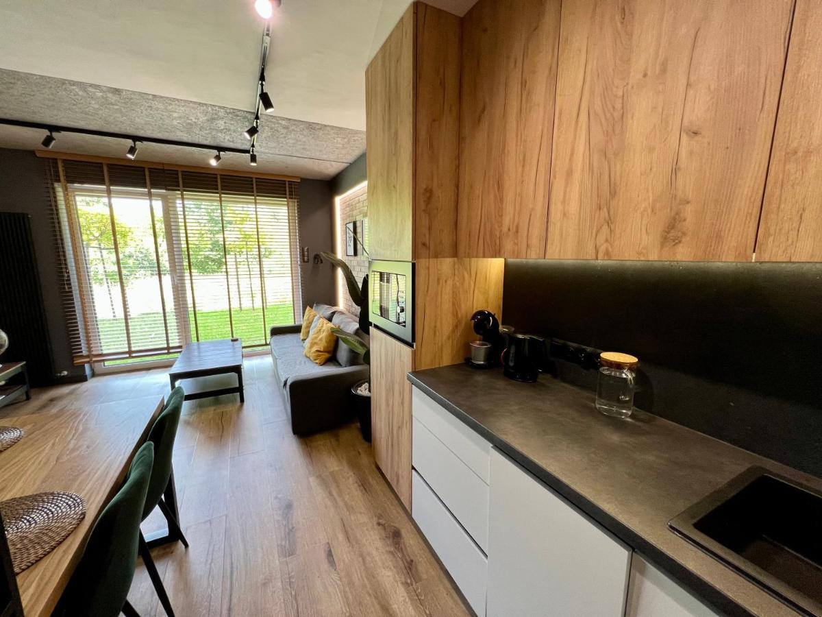 Loft Klonowa - Apartament Z Garazem เคียลเซ ภายนอก รูปภาพ