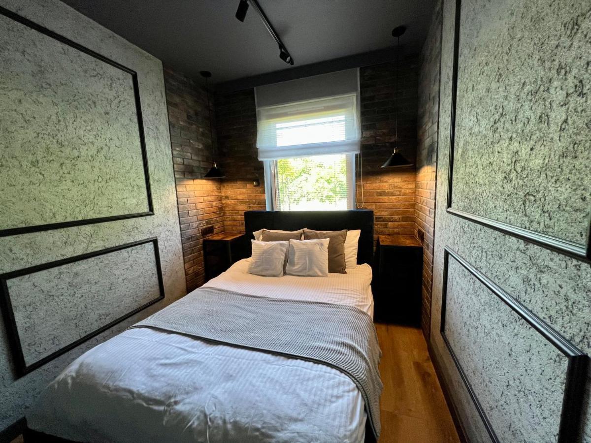 Loft Klonowa - Apartament Z Garazem เคียลเซ ภายนอก รูปภาพ
