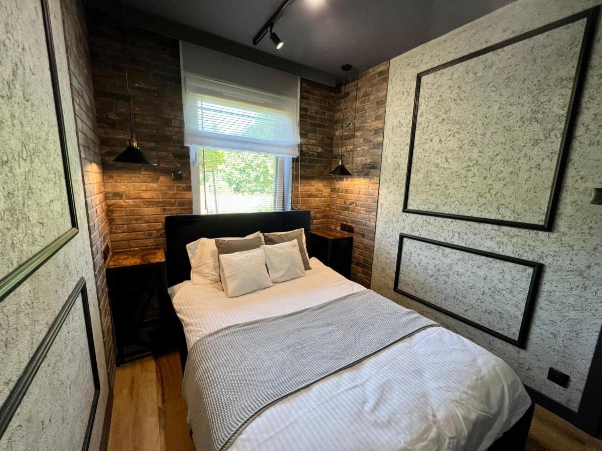 Loft Klonowa - Apartament Z Garazem เคียลเซ ภายนอก รูปภาพ
