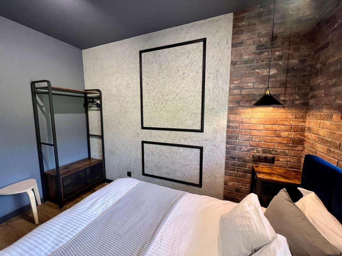 Loft Klonowa - Apartament Z Garazem เคียลเซ ภายนอก รูปภาพ