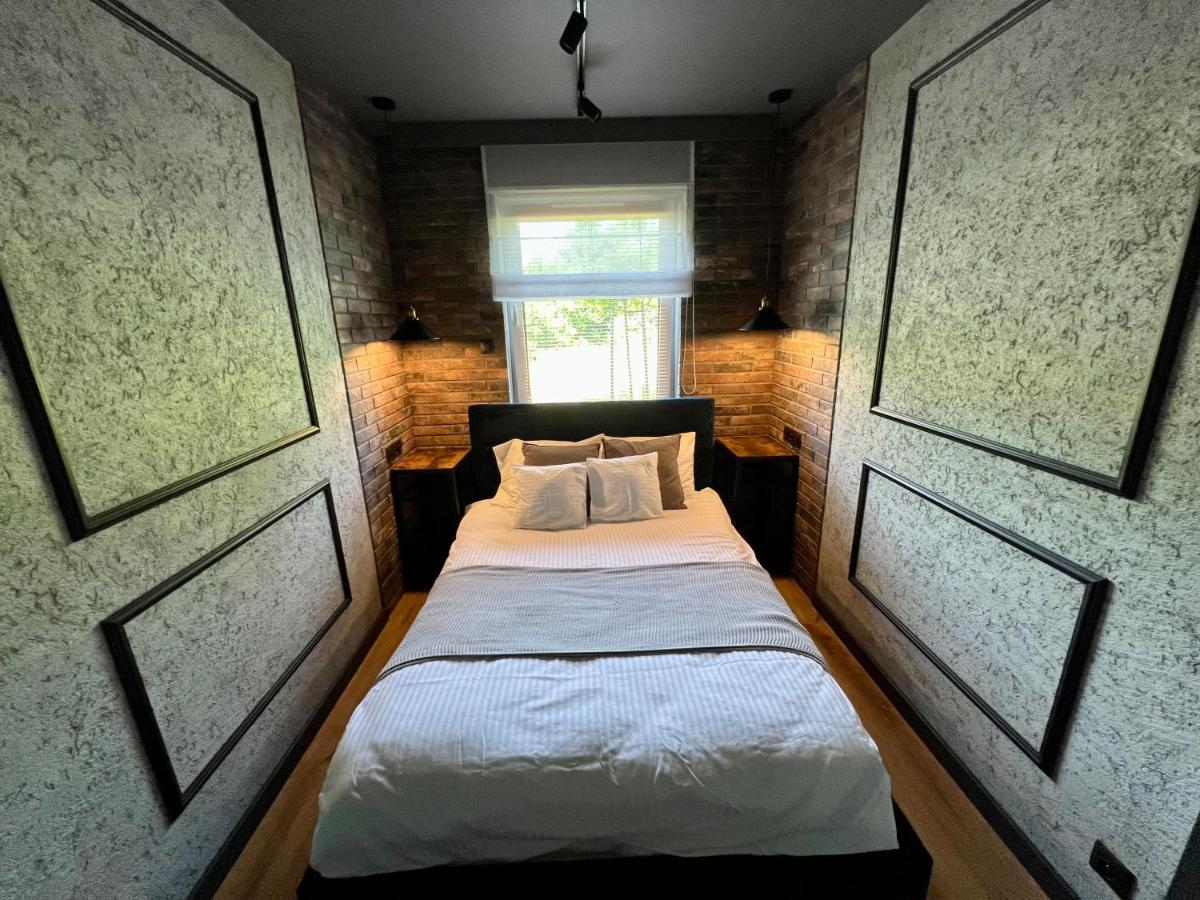 Loft Klonowa - Apartament Z Garazem เคียลเซ ภายนอก รูปภาพ